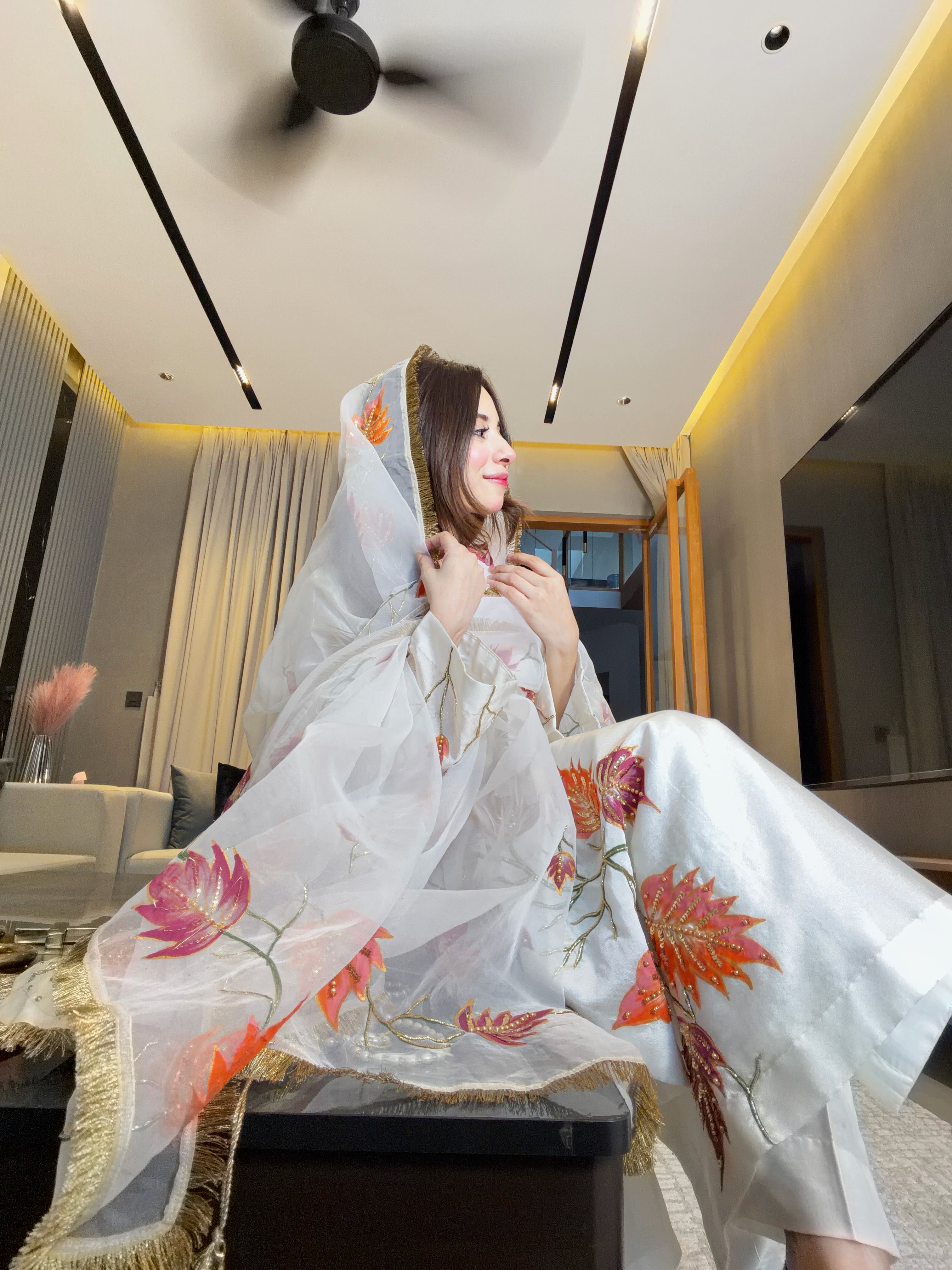 White Autumn Whisper — Hand-Painted & Hand-Embroidered Sheesha Silk 3-Piece with Kiran Lace Dupatta & Matching Potli