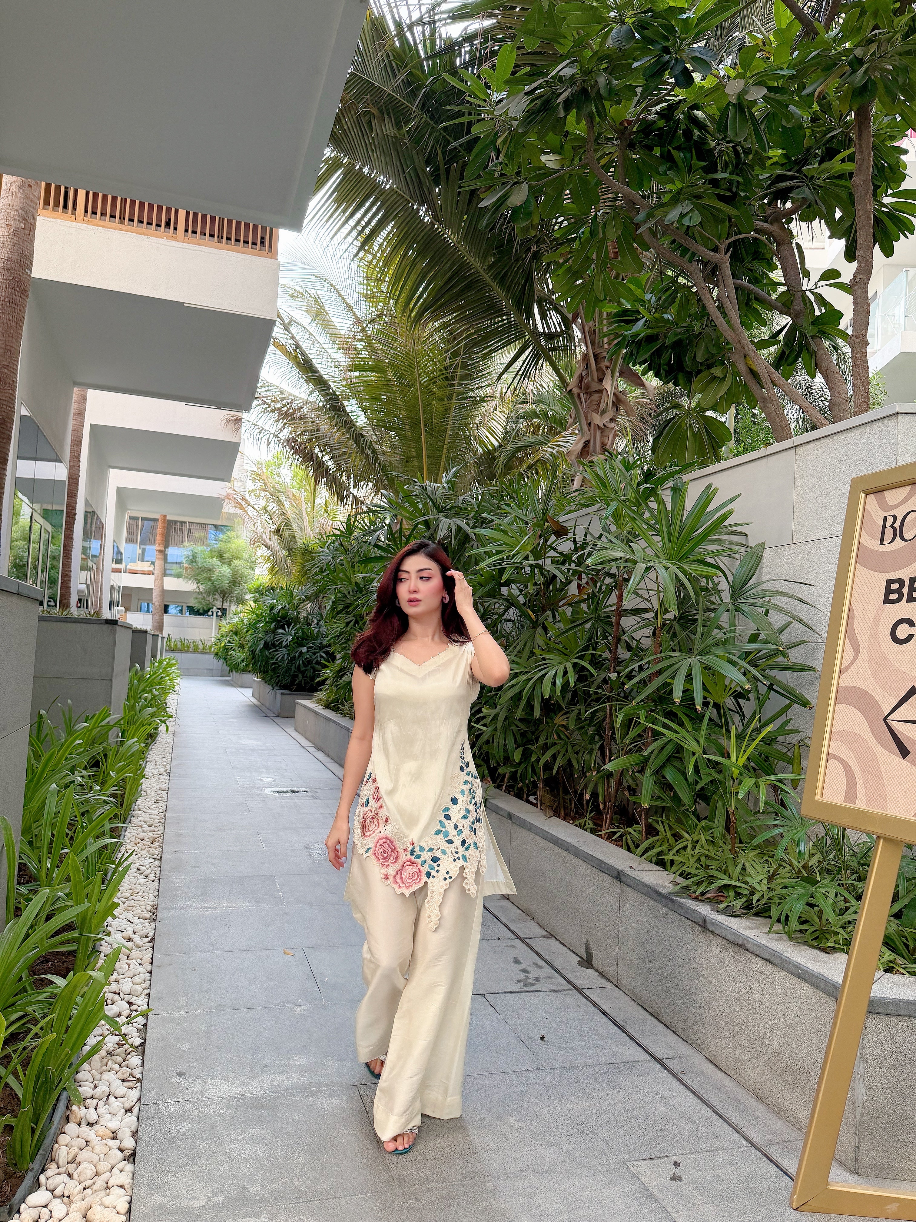 Ivory Bloom — Dull Sheesha Silk Ensemble