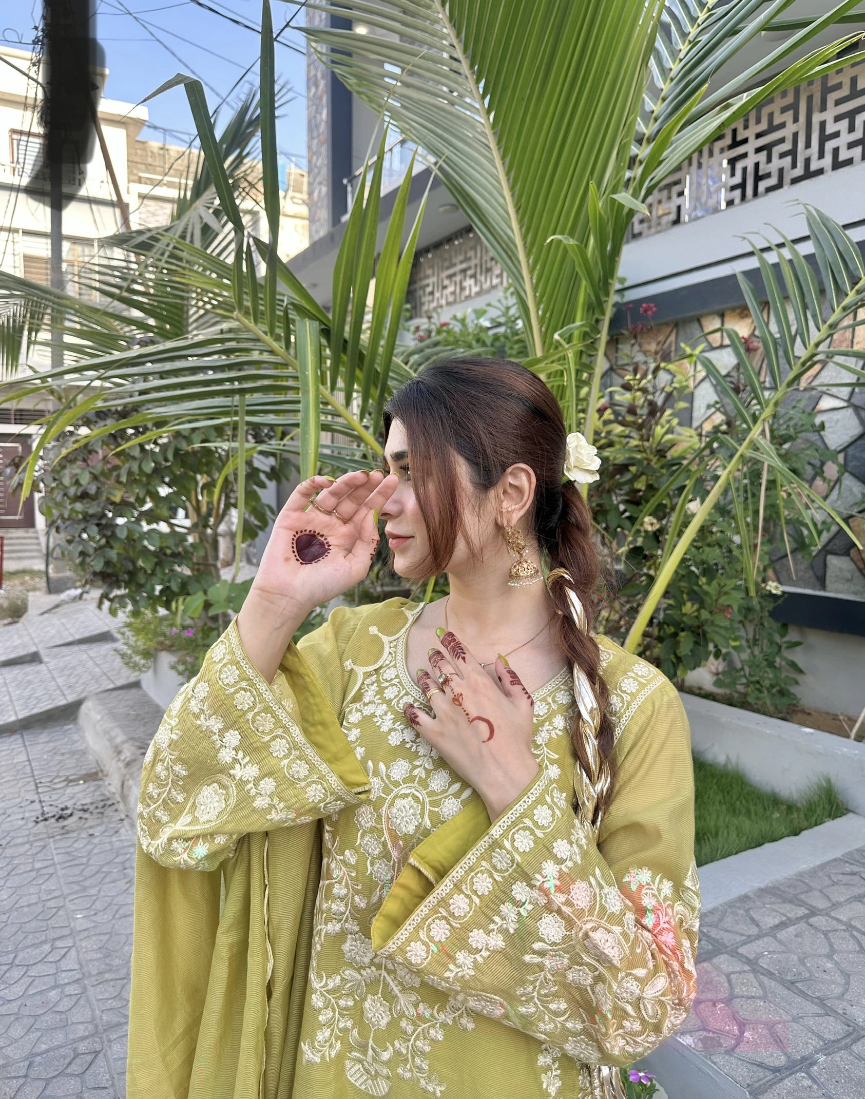 Sides Tassel Khadi Net Dhani Green